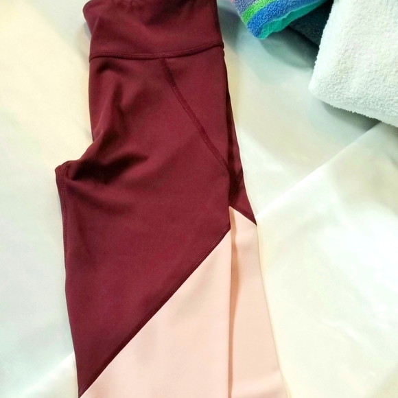 💞 Women's "LIVE, LOVE, DREAM" Workout Pants - Picture 6 of 10